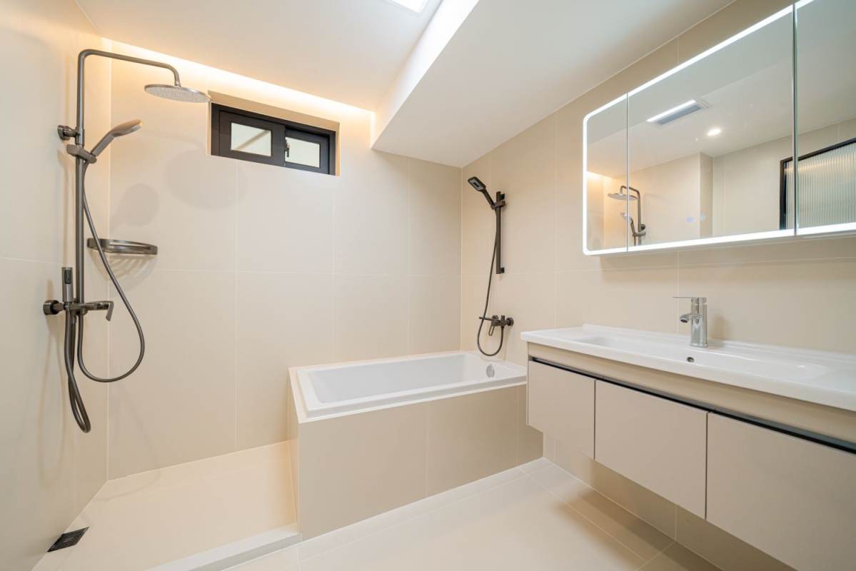 Housing image — Bathroom