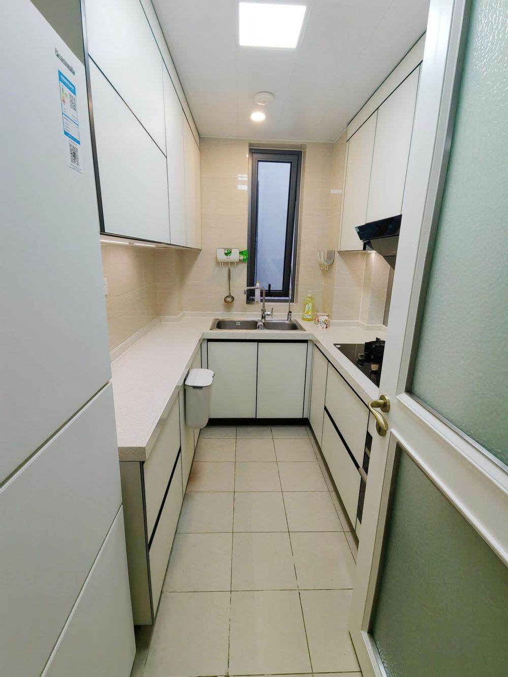 Housing image — Kitchen