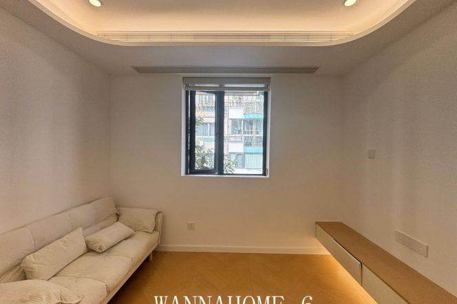 1BR Apartment near Zhongshan Park (L2/L11)