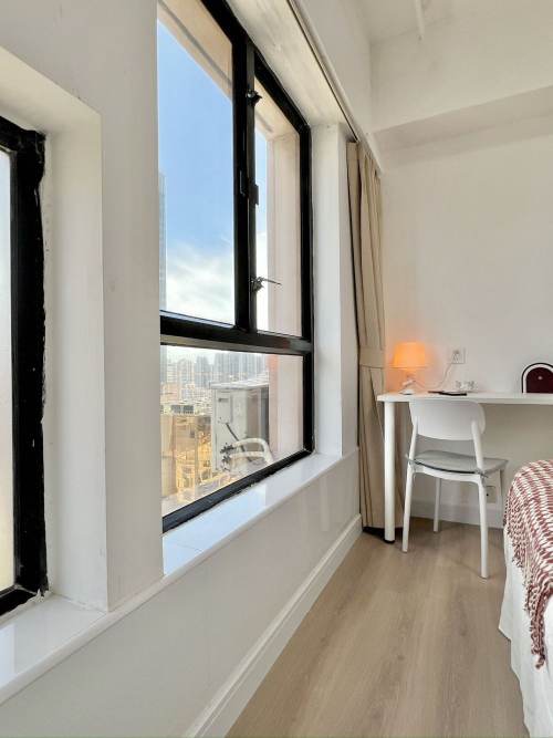 Housing image — Bedroom