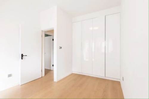 Housing image — Bedroom