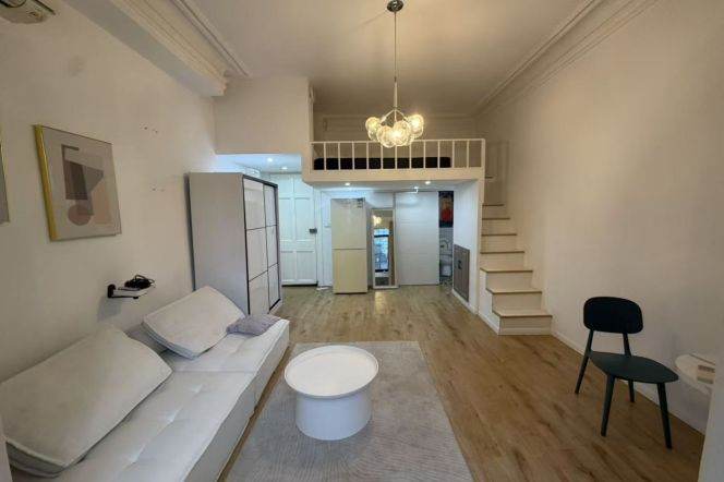 1BR Lane House near Dapuqiao Metro (L9)