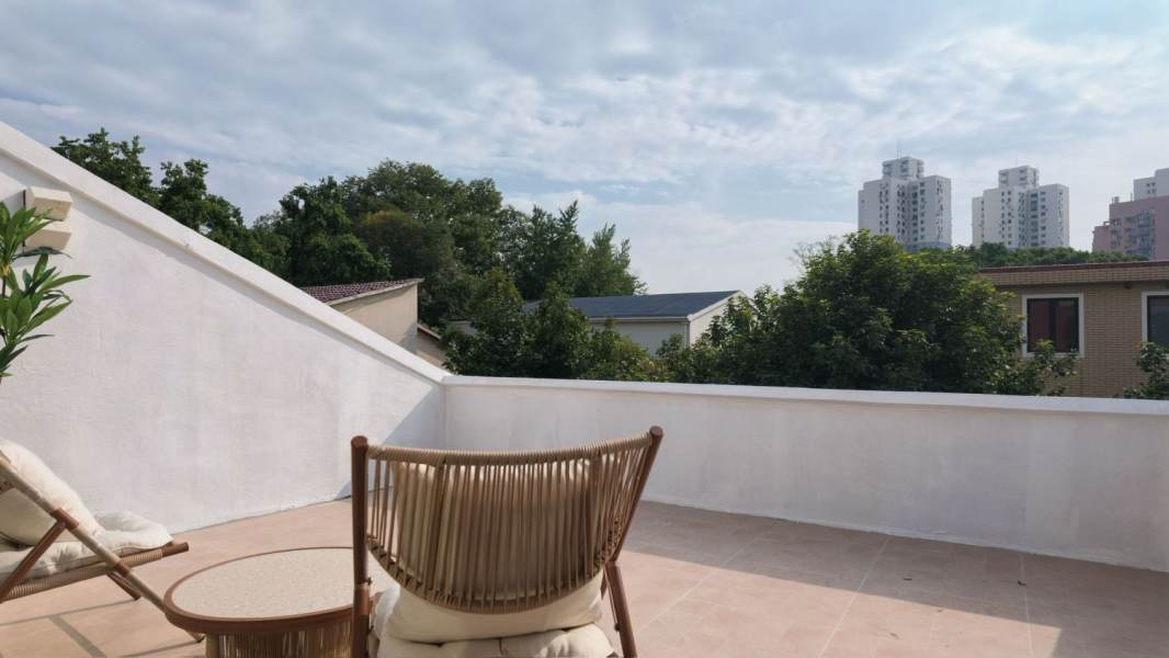 Housing image — Terrace