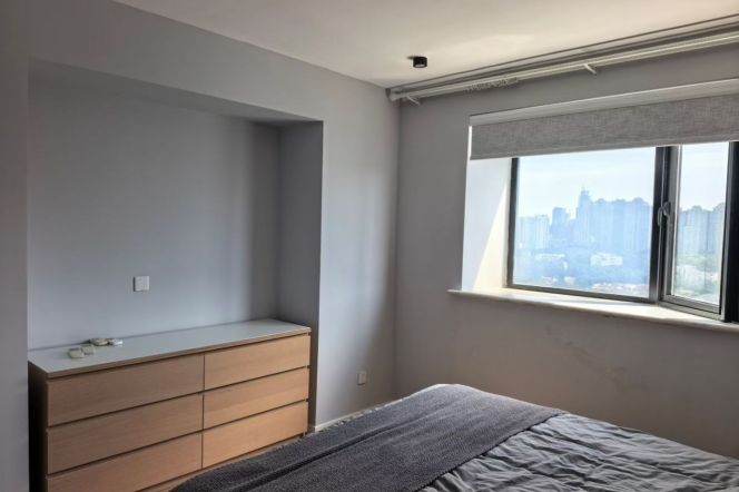 Spacious 2BR Apartment near Shanghai Jiao Tong University with Terrace (L10/L11)