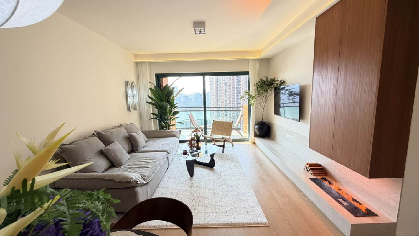Housing image — Living Room