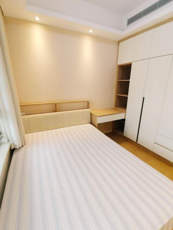 Housing image — Bedroom