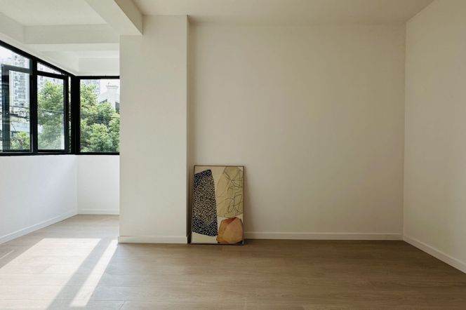 2BR Apartment near Jiaotong University Metro with Green View (L10/L11)