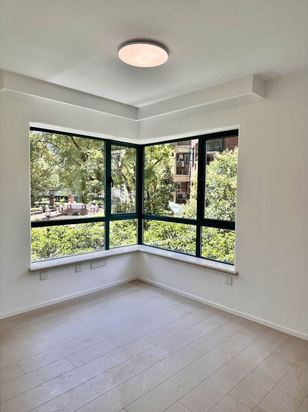 Housing image — Bedroom