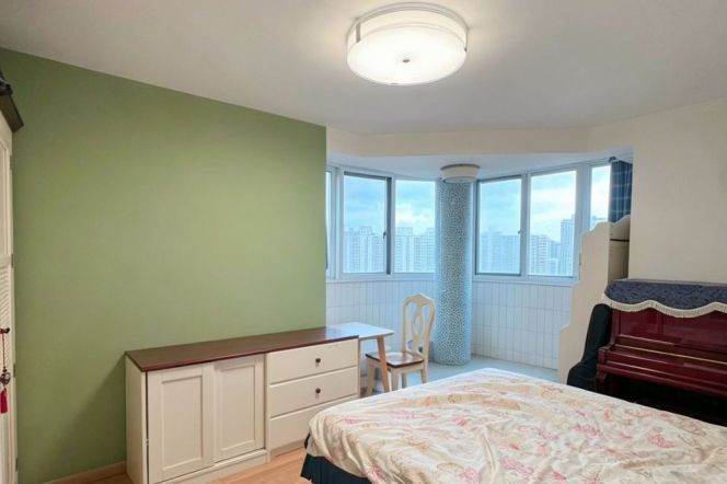 Spacious 3BR Apartment in Jing'an (L2/L7/L14)