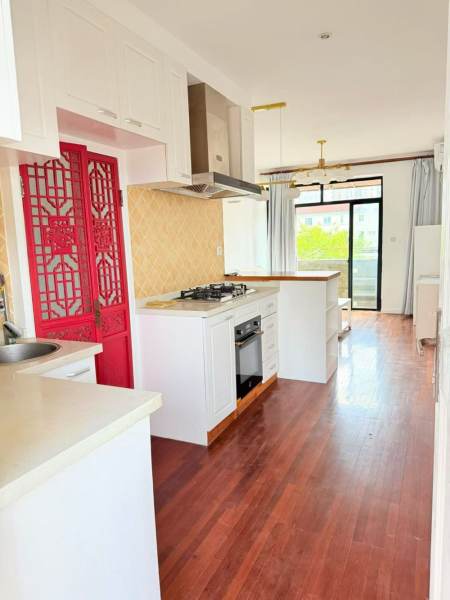 Housing image — Living Room
