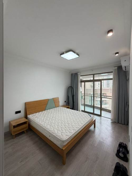 Housing image — Bedroom