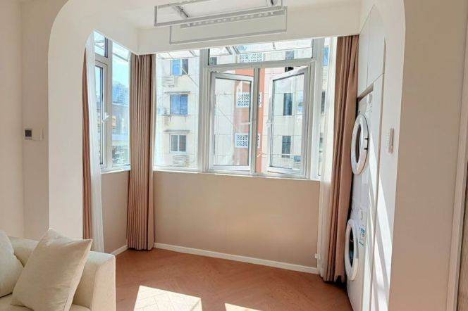 1BR Apartment near Zhongshan Park (L2/L3/L4)