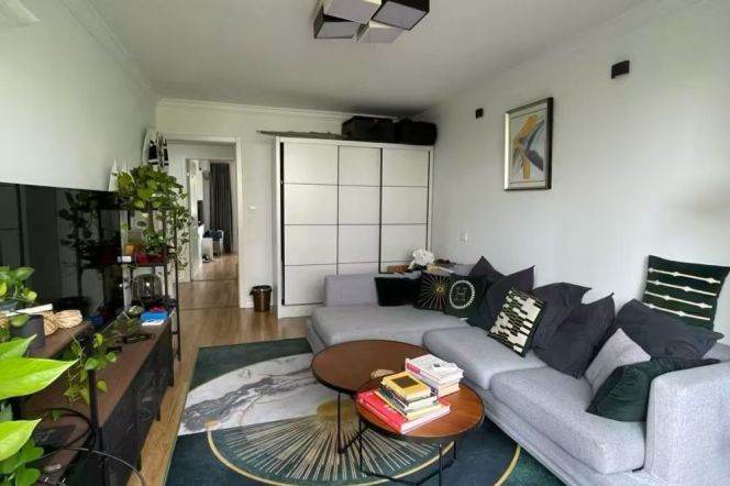 1BR Apartment in Old Xuhui
