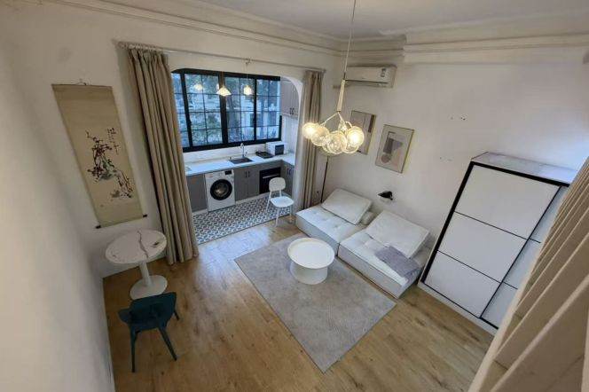 1BR Lane House near Dapuqiao Metro (L9)