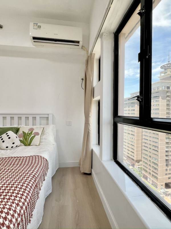 Housing image — Bedroom