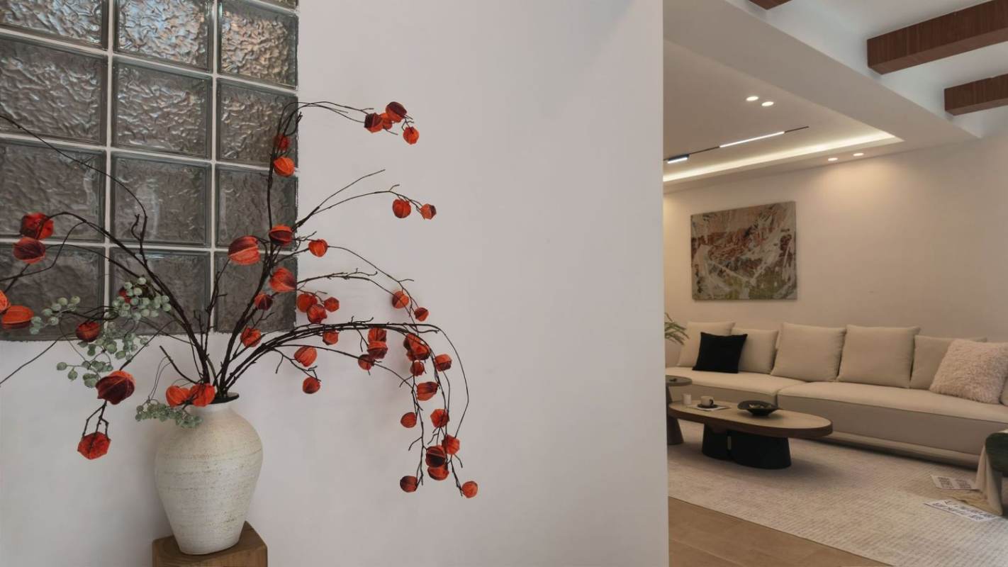 Housing image — Living Room