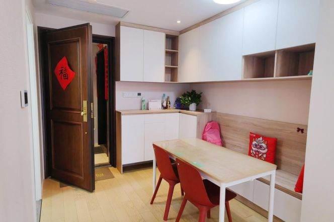 1BR Apartment near Oriental Sports Center Metro