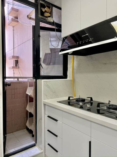 Housing image — Kitchen