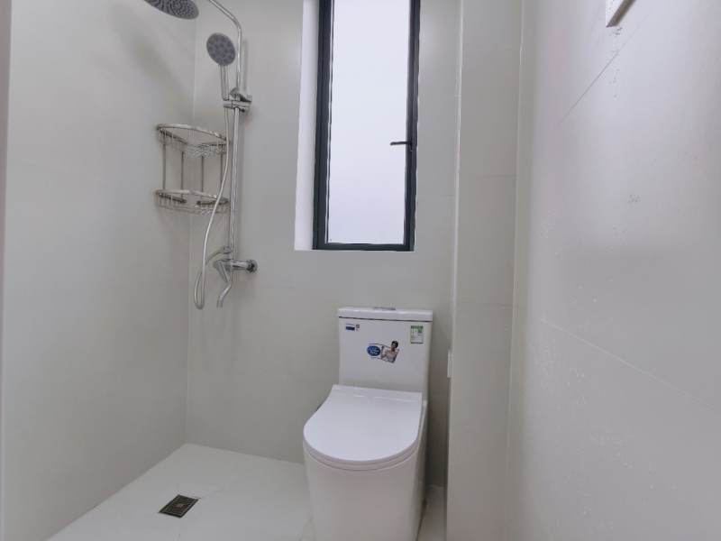 Housing image — Bathroom