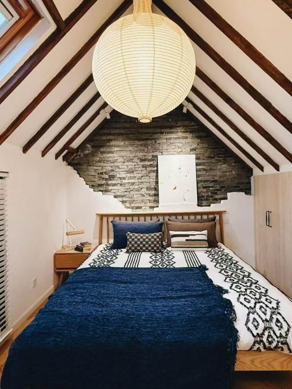 Housing image — Bedroom