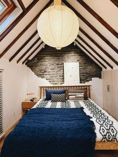 Housing image — Bedroom
