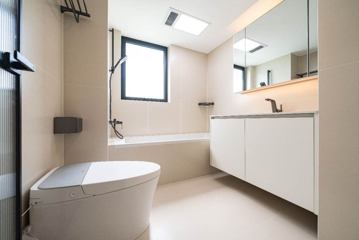 Housing image — Bathroom