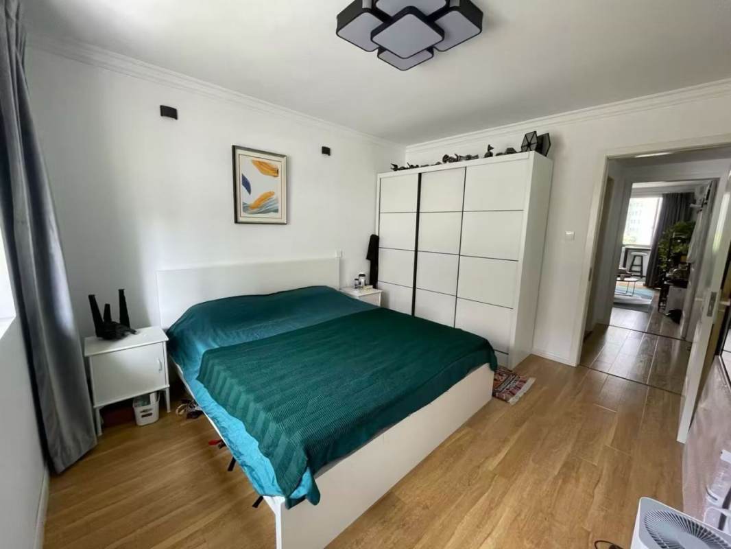 Housing image — Bedroom