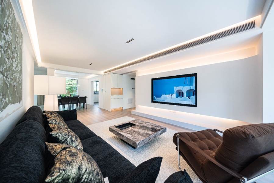 Housing image — Living Room