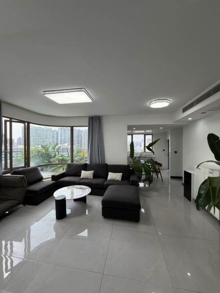 Housing image — Living Room