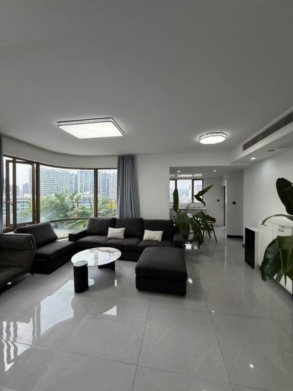 Housing image — Living Room