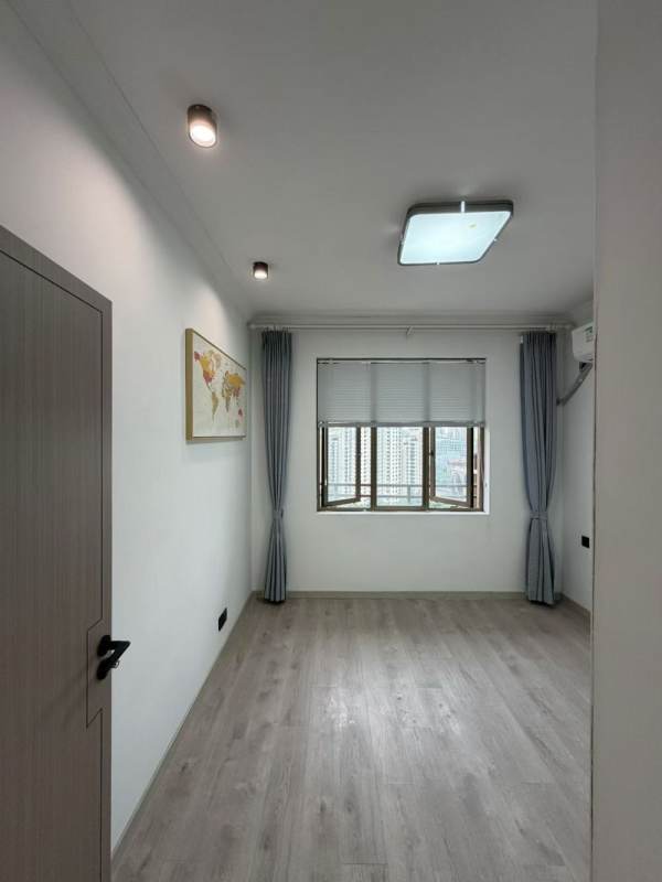 Housing image — Bedroom