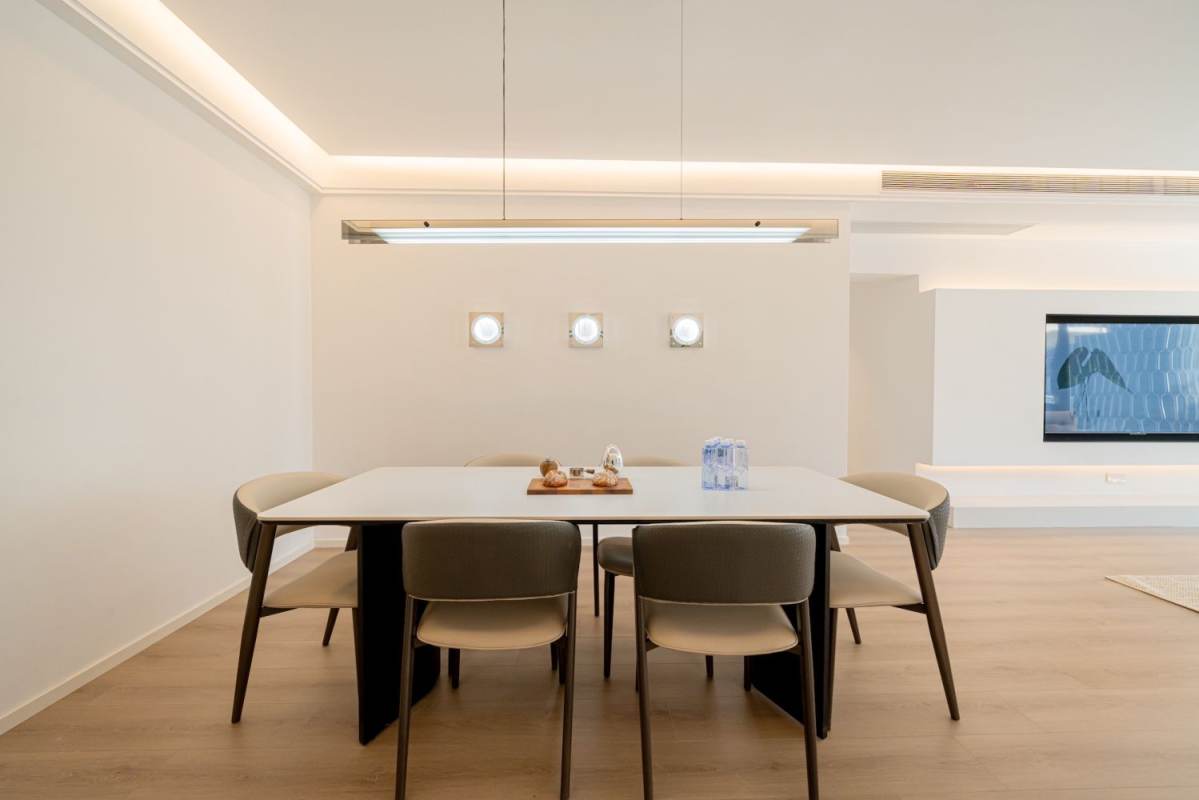 Housing image — Dining Area