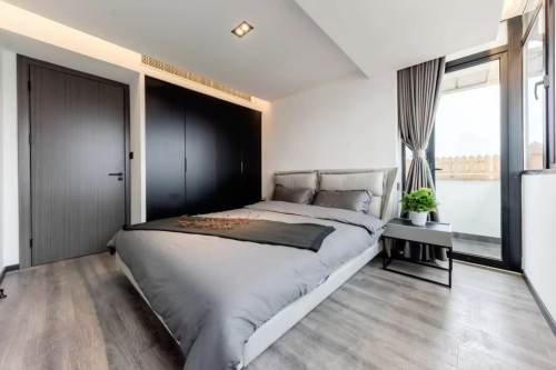 Housing image — Bedroom