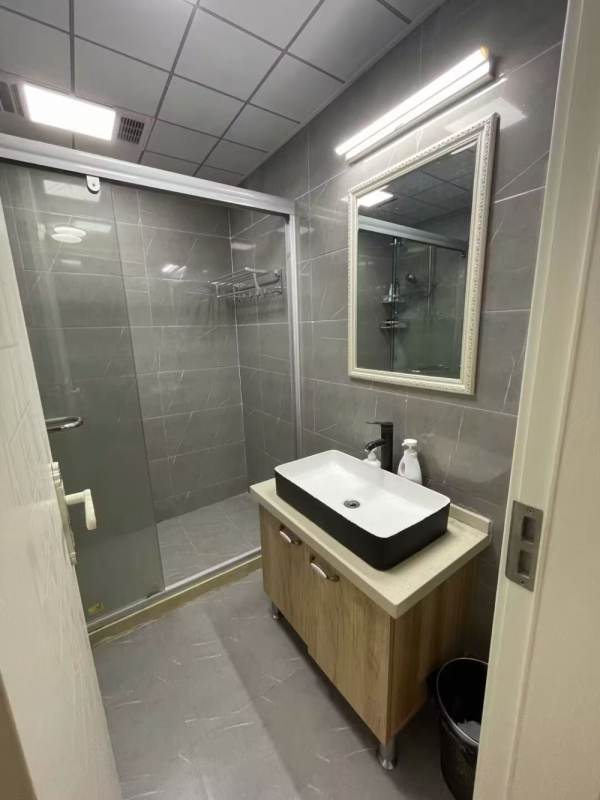 Housing image — Bathroom