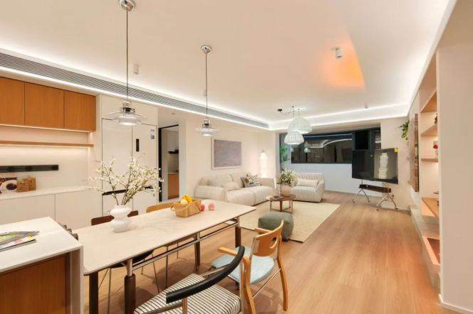 Spacious 2BR Apartment near Zhongshan Park