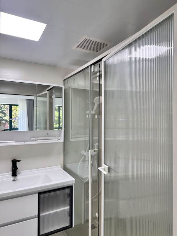 Housing image — Bathroom