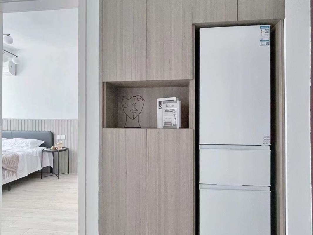 Housing image — Dining Area