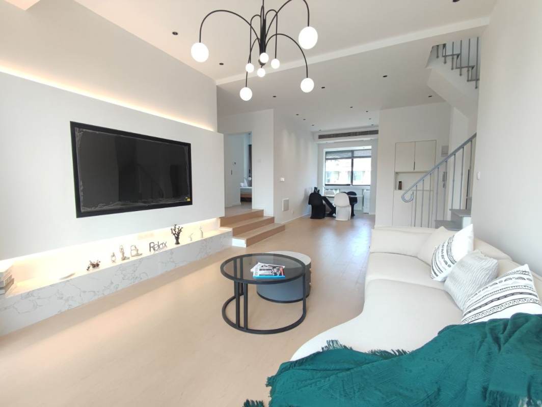 Housing image — Living Room