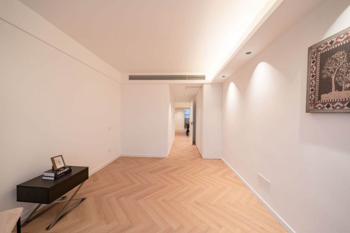 Housing image — Bedroom