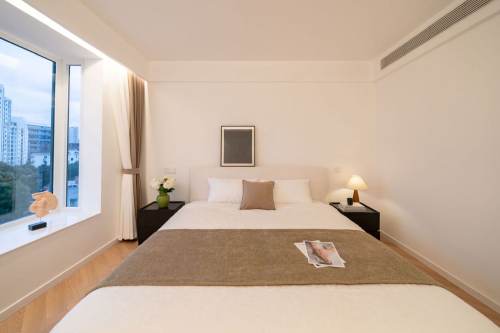 Housing image — Bedroom