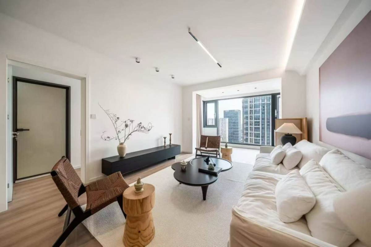 Housing image — Living Room