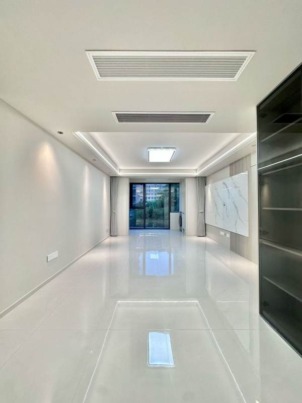 Housing image — Living Room