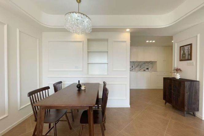 High-Floor Spacious 1BR Apartment near Lujiabang Rd Metro (L8/L9)