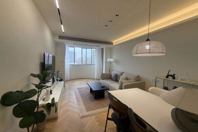 Spacious 1BR Apartment near South Shaanxi Rd Metro (L9)