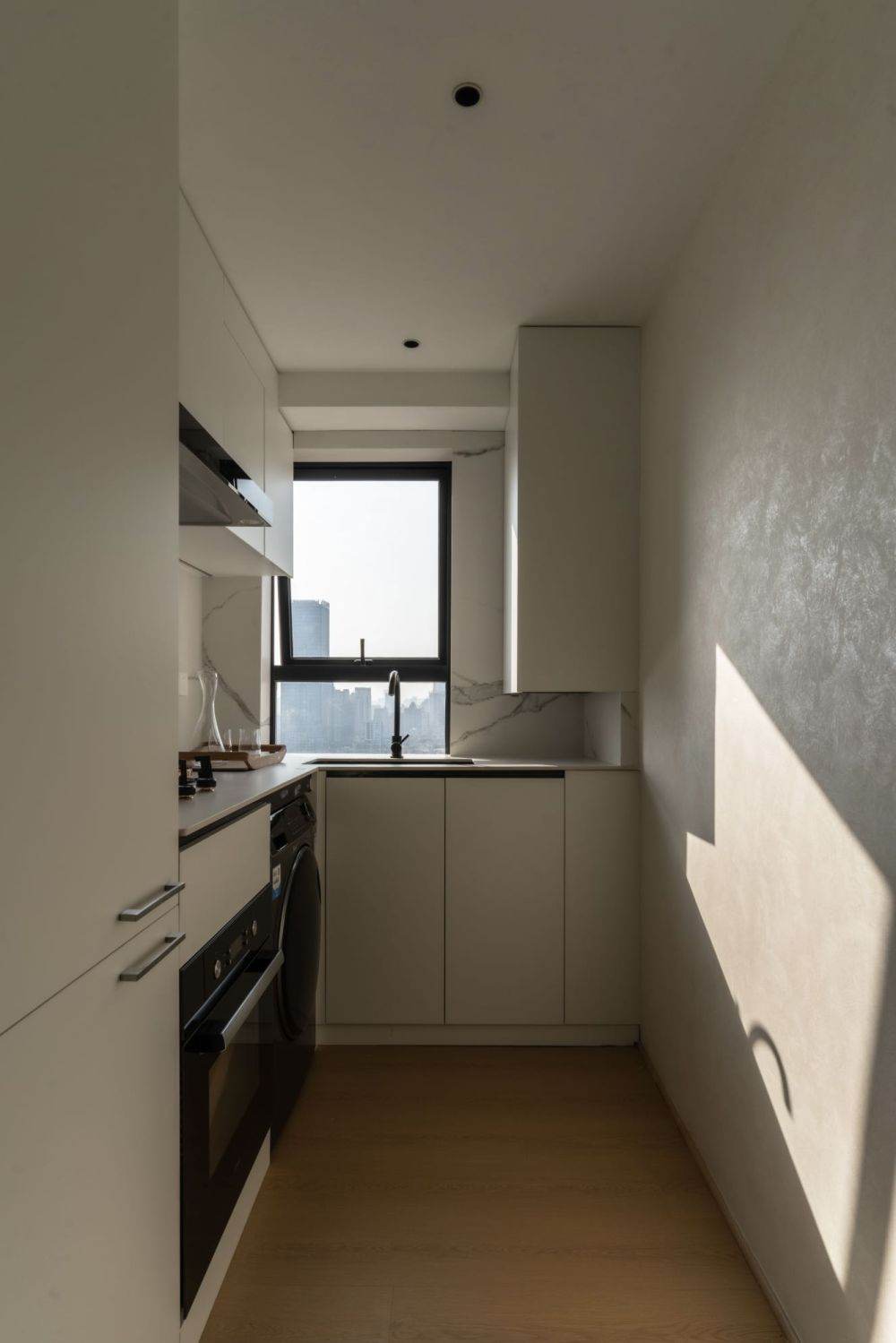Housing image — Kitchen