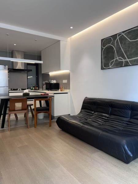 Housing image — Living Room