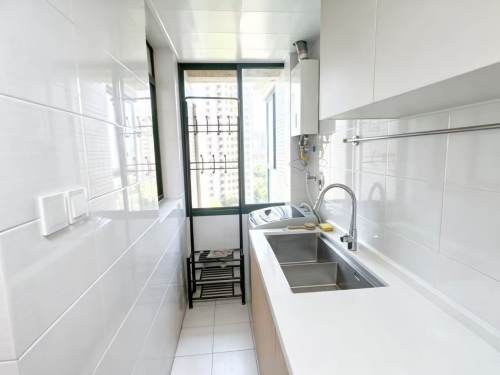 Housing image — Kitchen