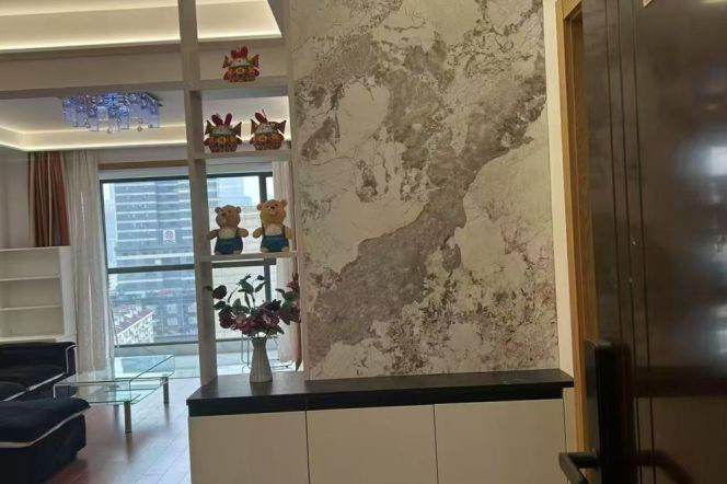 2BR Apartment in Jing'an (L7)