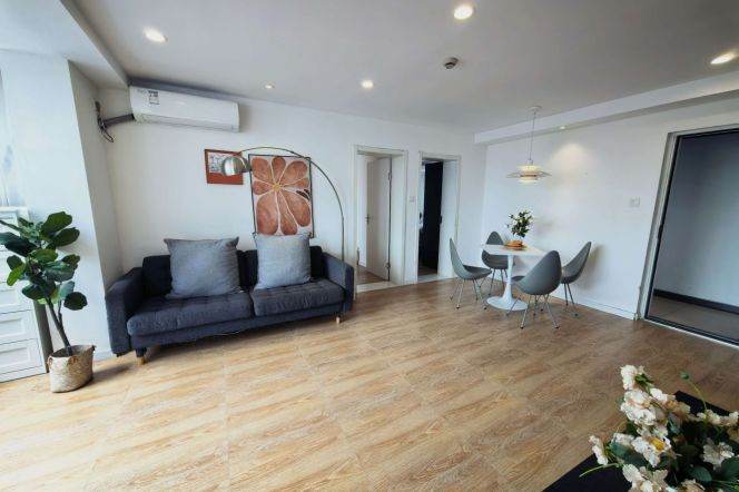 2BR Apartment near Zhongshan Park (L11/L13)