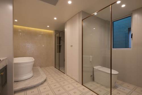 Housing image — Bathroom